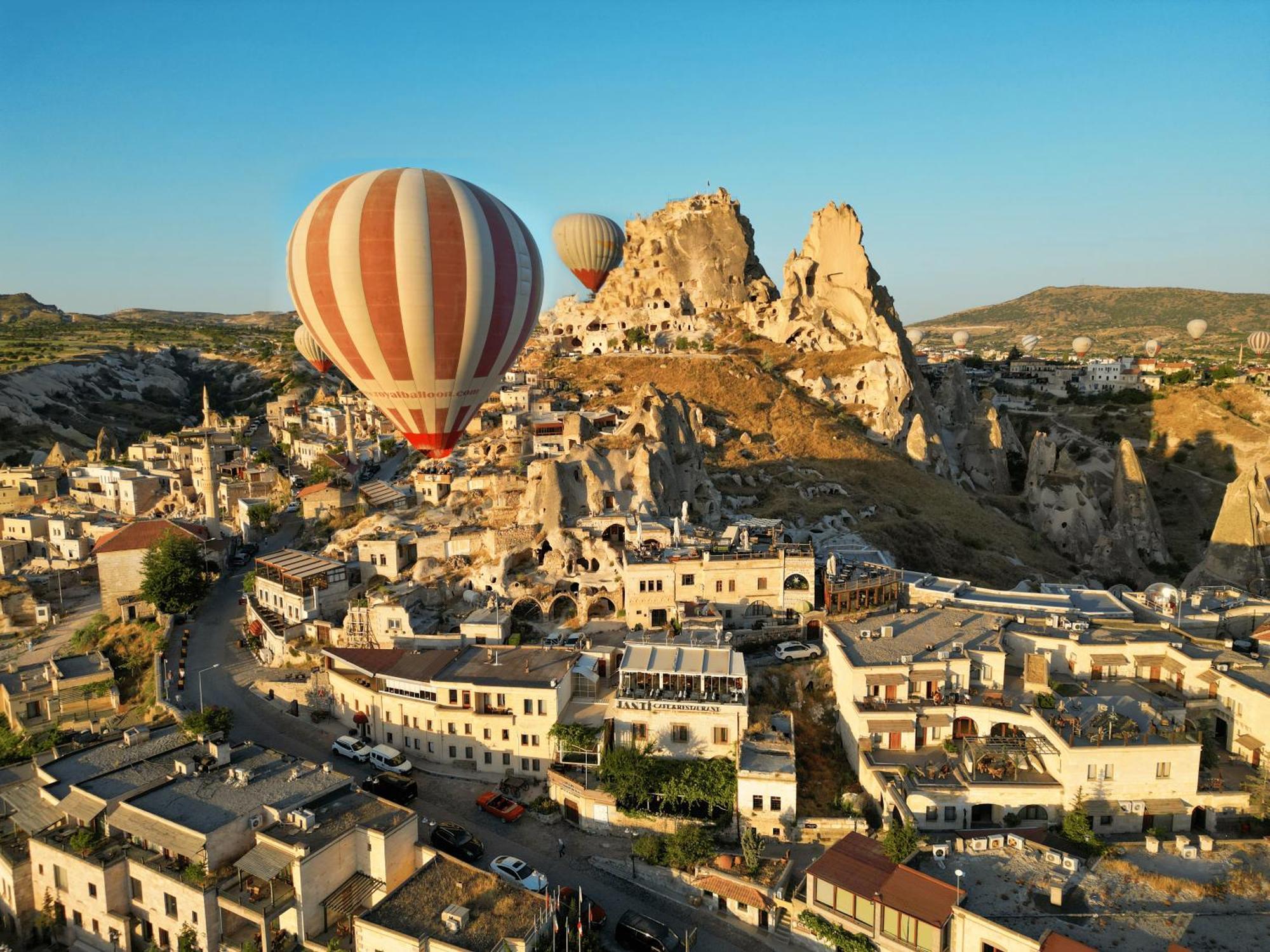 فندق Ages In Cappadocia أُتْشيسار المظهر الخارجي الصورة