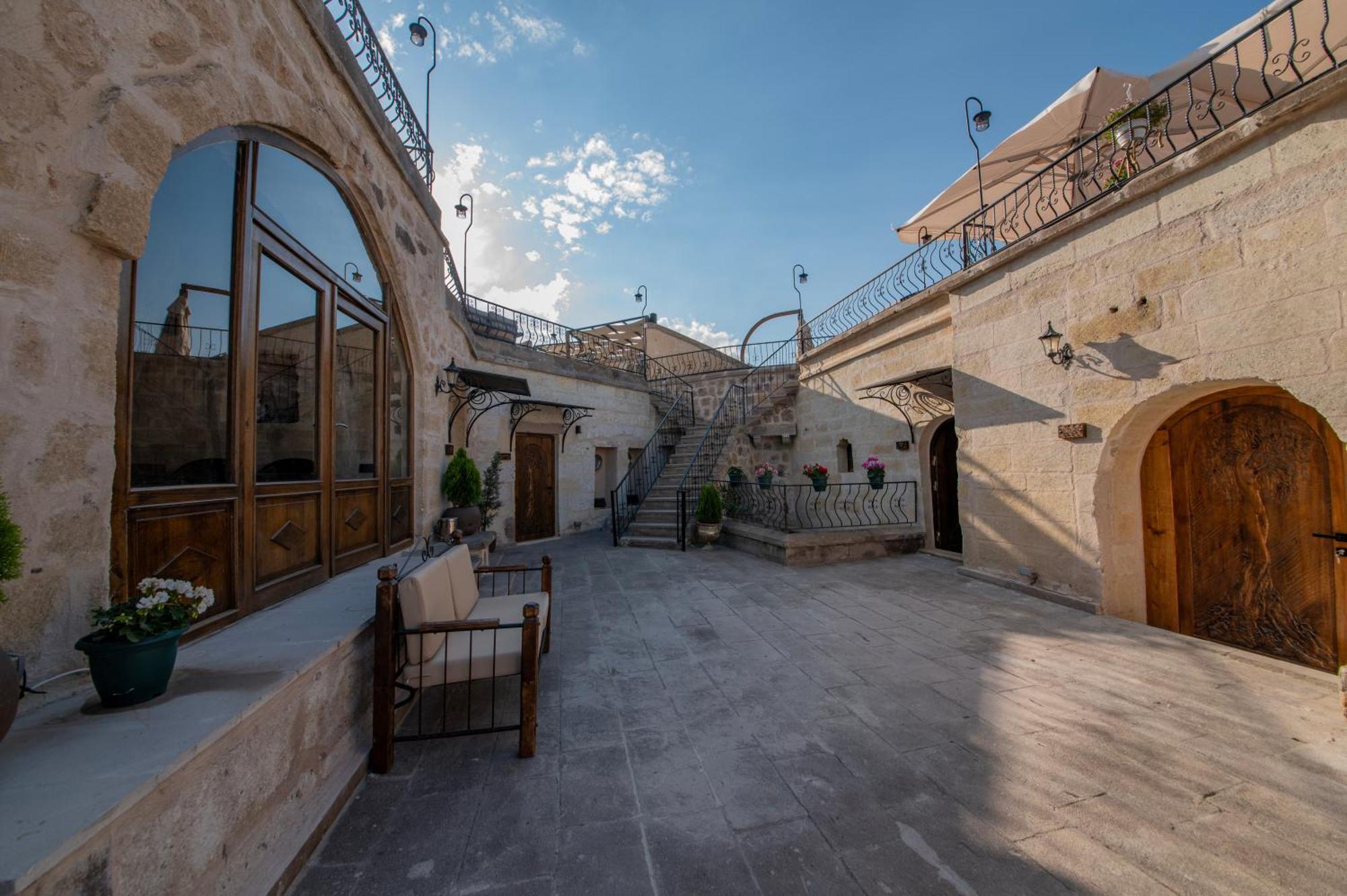 فندق Ages In Cappadocia أُتْشيسار المظهر الخارجي الصورة