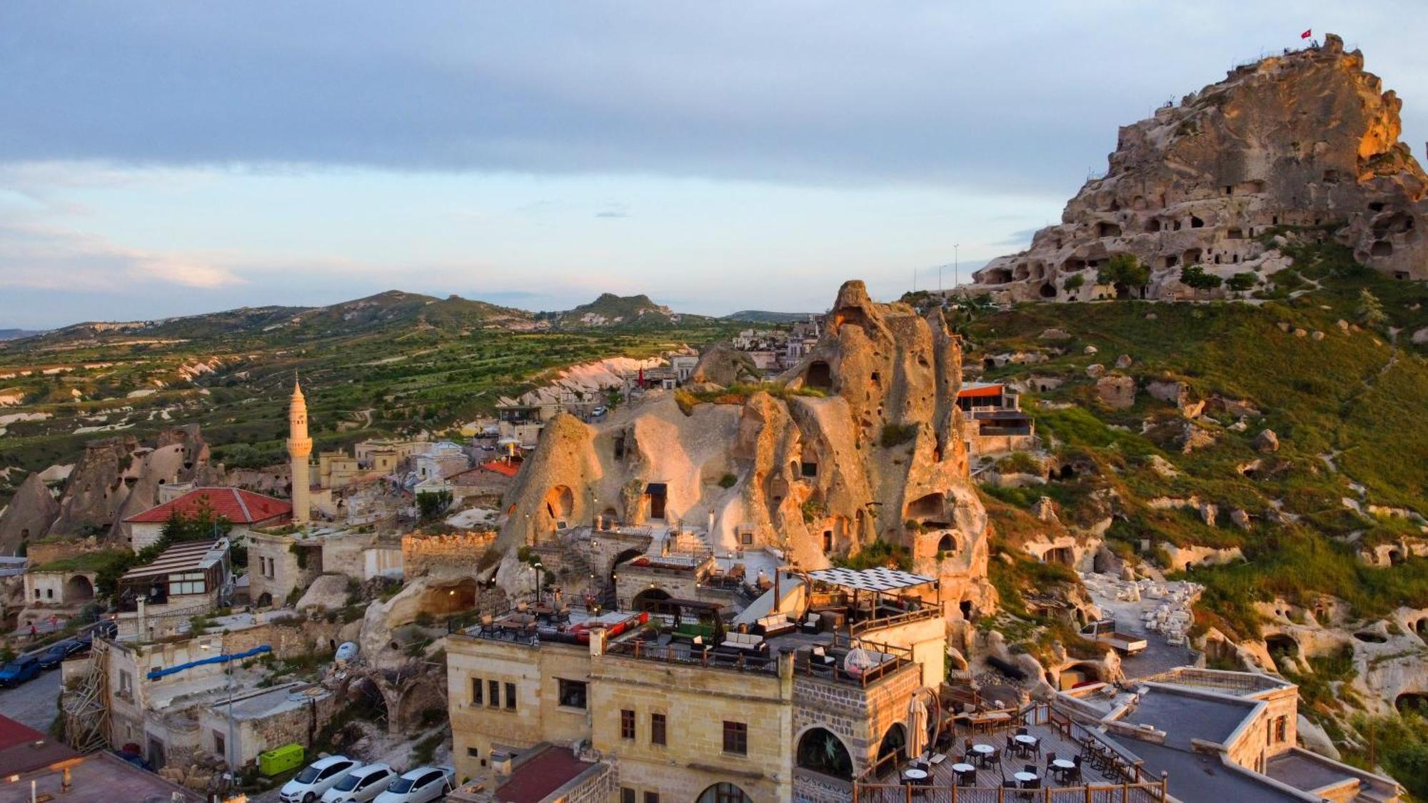 فندق Ages In Cappadocia أُتْشيسار المظهر الخارجي الصورة