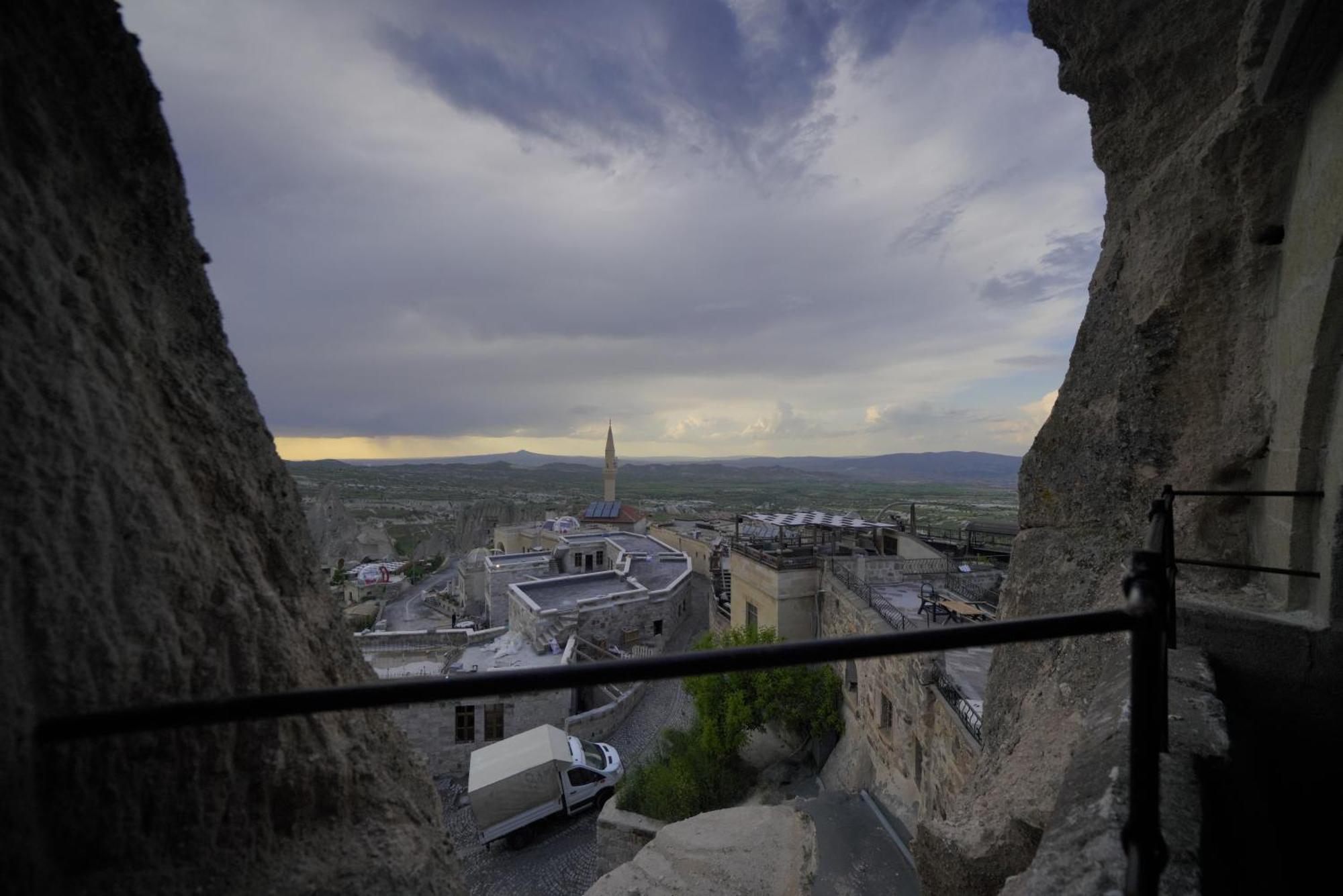 فندق Ages In Cappadocia أُتْشيسار المظهر الخارجي الصورة
