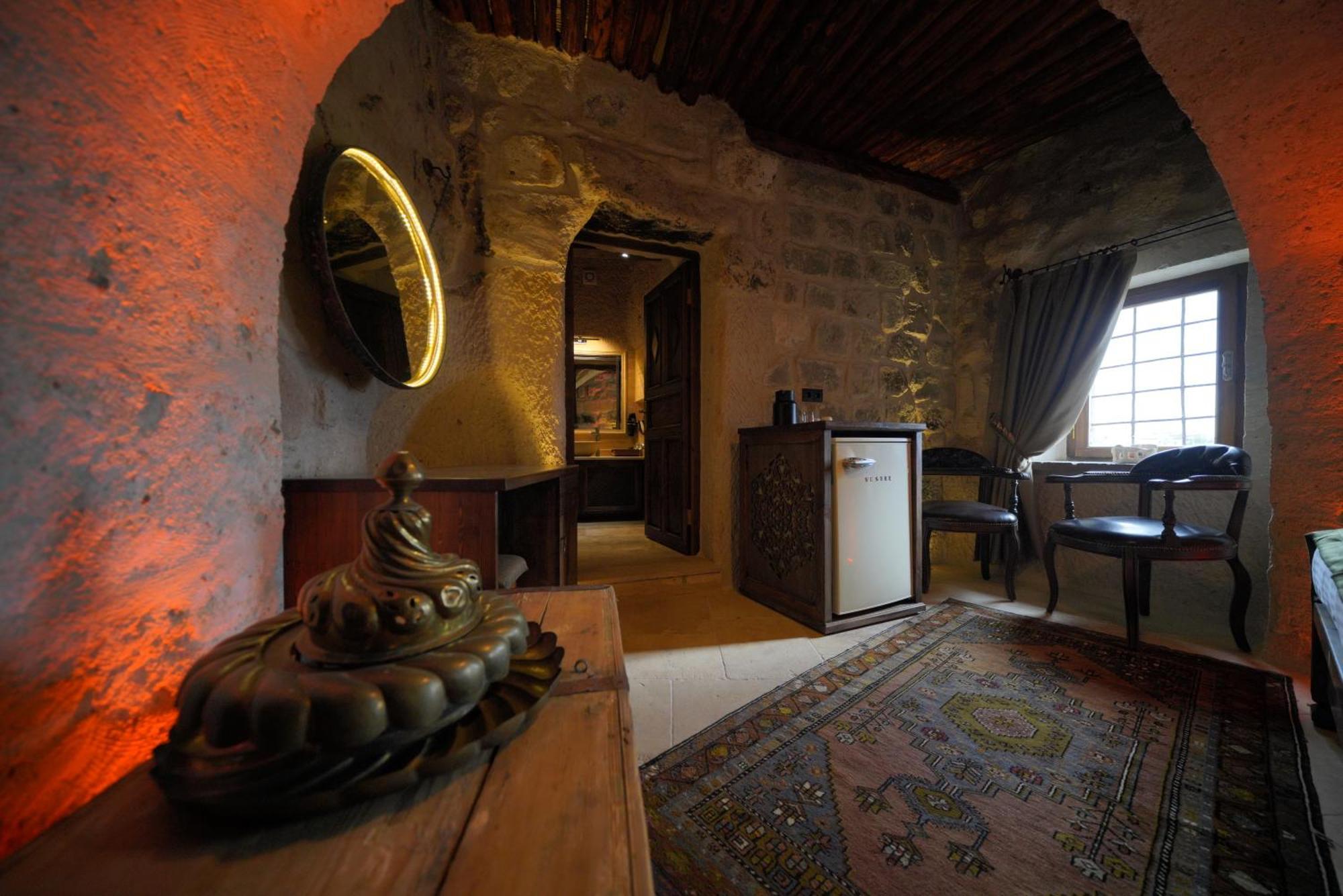 فندق Ages In Cappadocia أُتْشيسار المظهر الخارجي الصورة